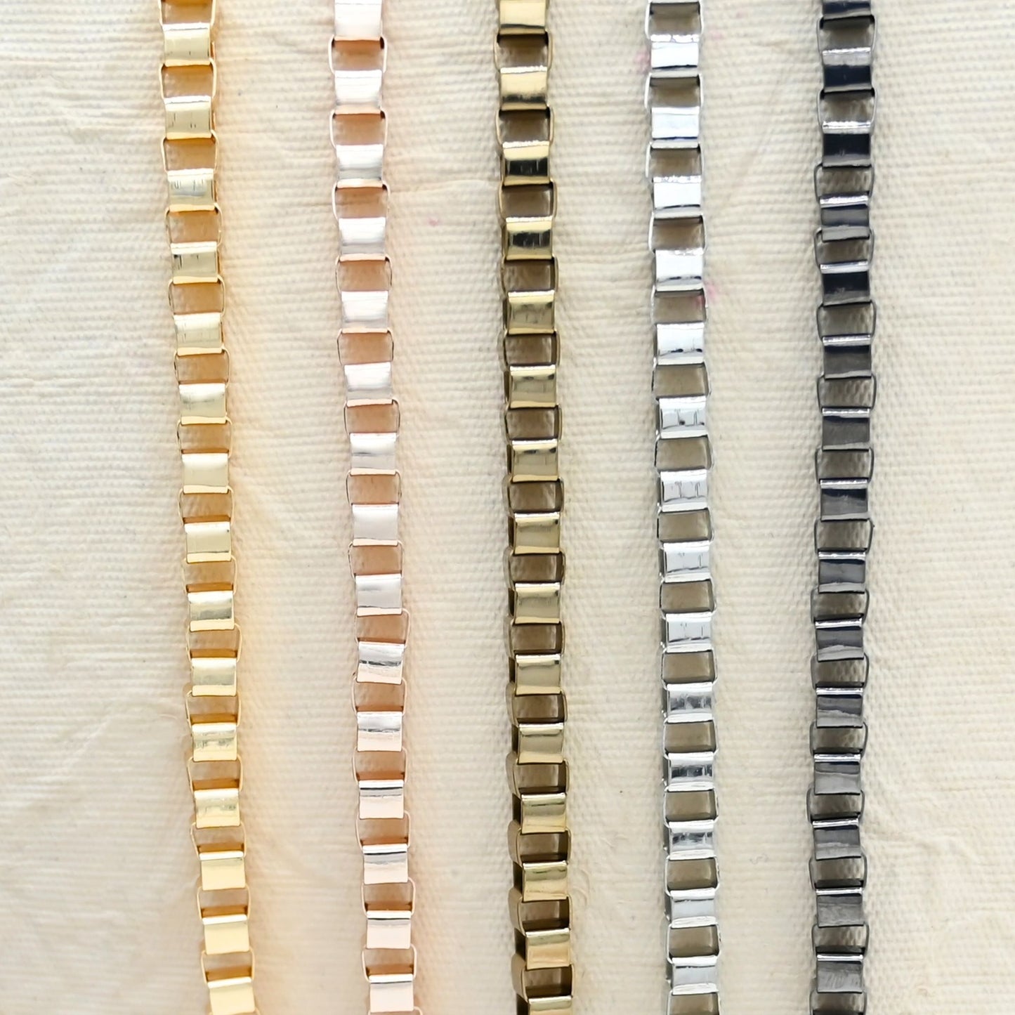 Iron Chain | Qty : 1mtr | IC13