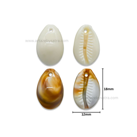 Plastic Cowri Shells (1-hole) | Size : 18mm | PB192