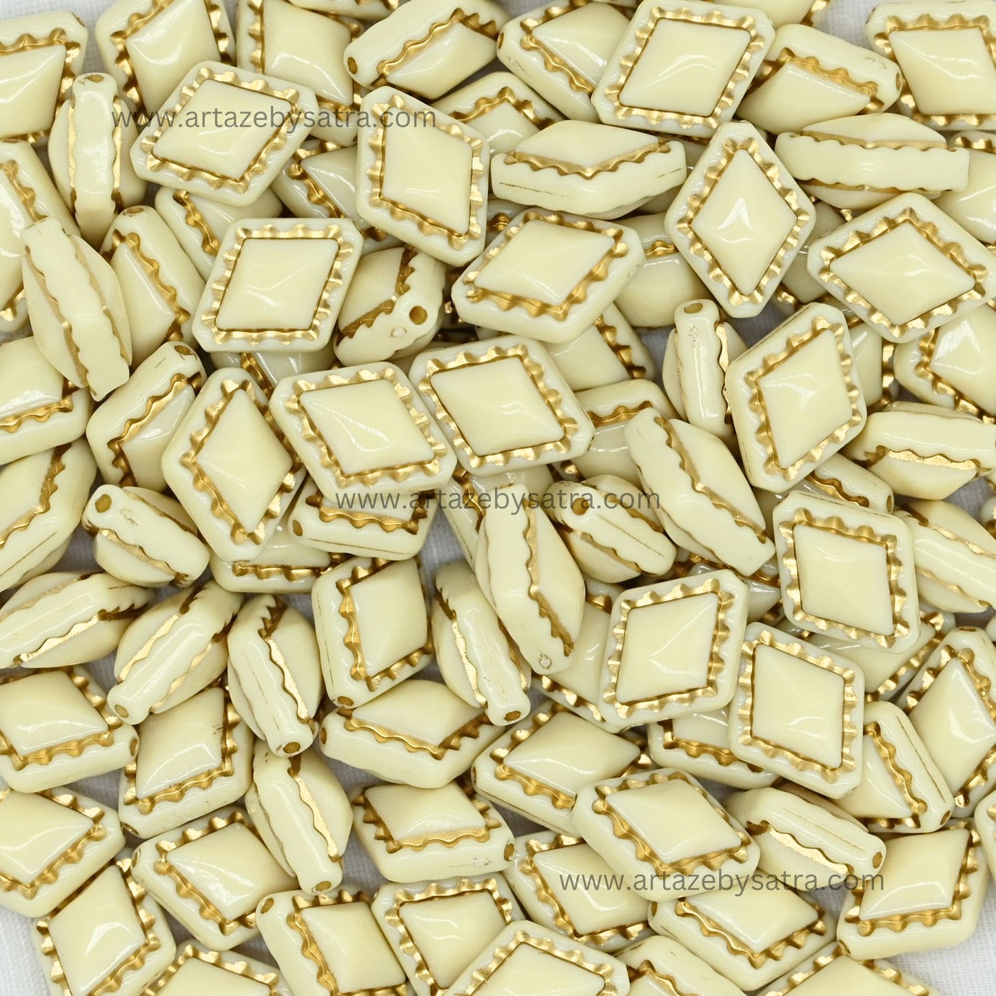 Flat Diamond Beads | Size : 18mm | PB143