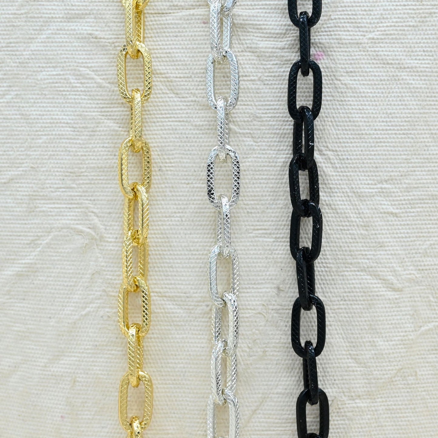Aluminium Chain | Size : W-8mm H-16mm | Qty : 1mtr | JT-19-35-28