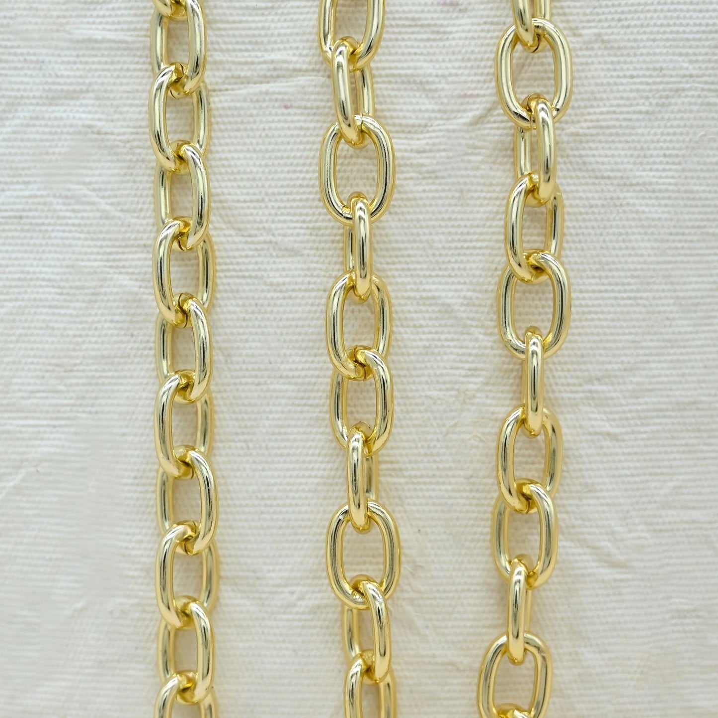 Aluminium Chain | Size : W-11mm H-16mm | Qty : 1mtr | JT-19-35-7