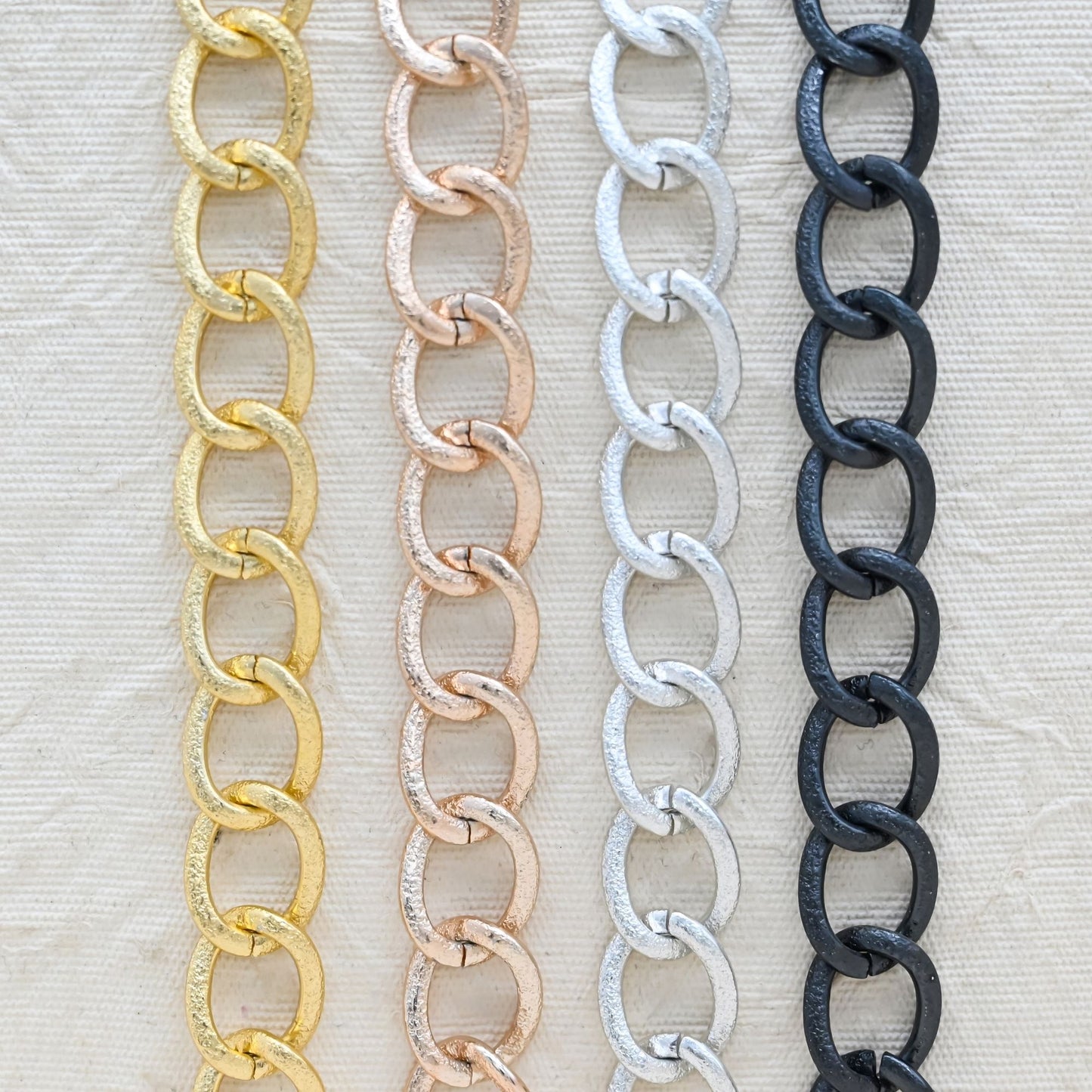 Aluminium Chain | Size : W-16mm H-20mm | Qty : 1mtr | JT-19-35-31