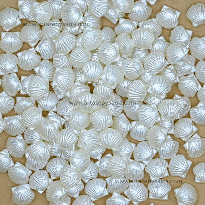 White Pearl Scallop Shell Shape Plastic Beads | Size : 11mm