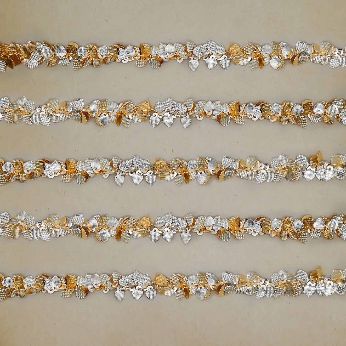Petal Shape Iron Chain | Qty : 1mtr | IC30