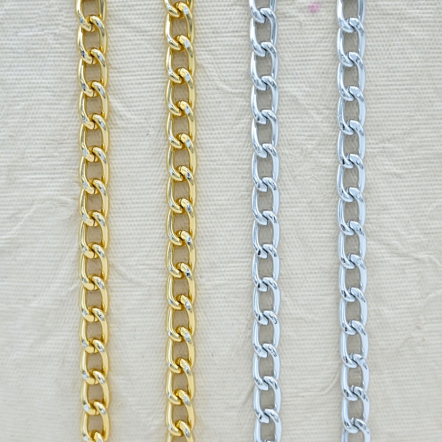 Aluminium Chain | Size : W-7mm,8mm | Qty : 1mtr | JT-14-43-7