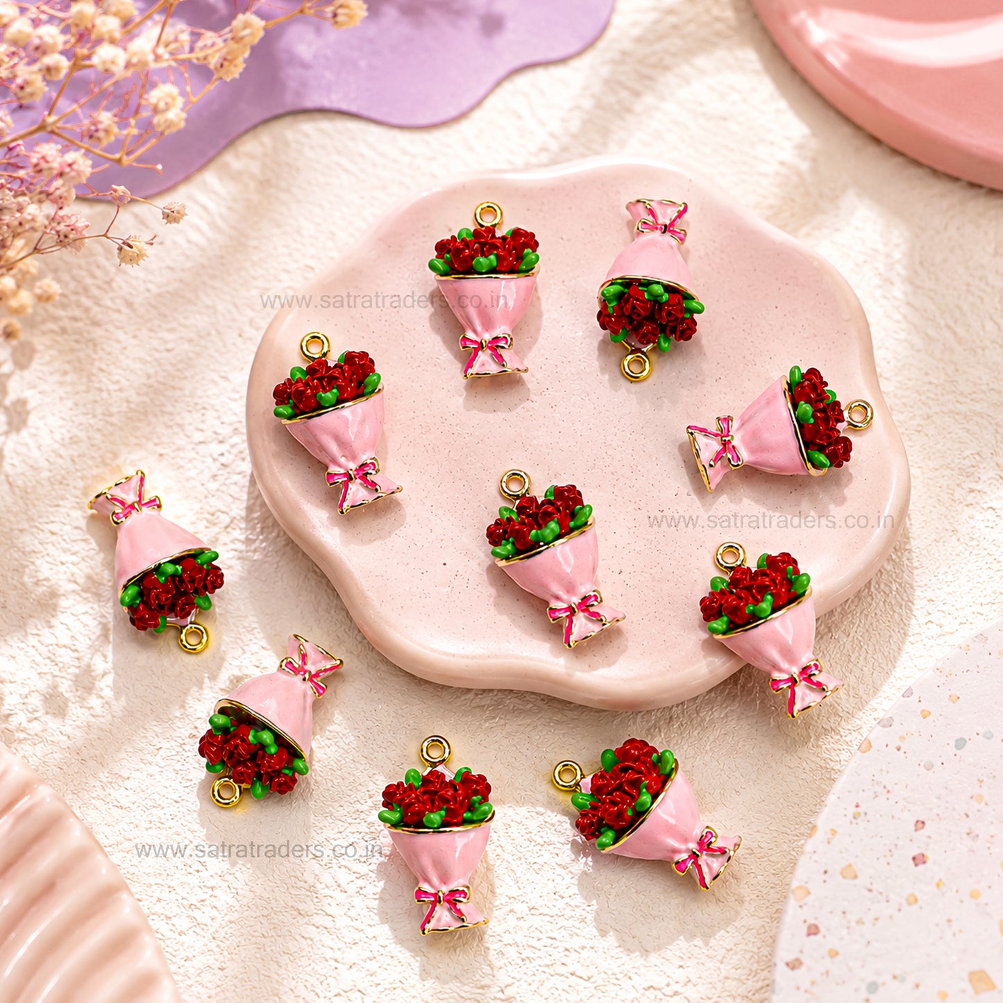 Rose Bouquet Charm | Size : 21mm | Qty : 1pc | CHE181