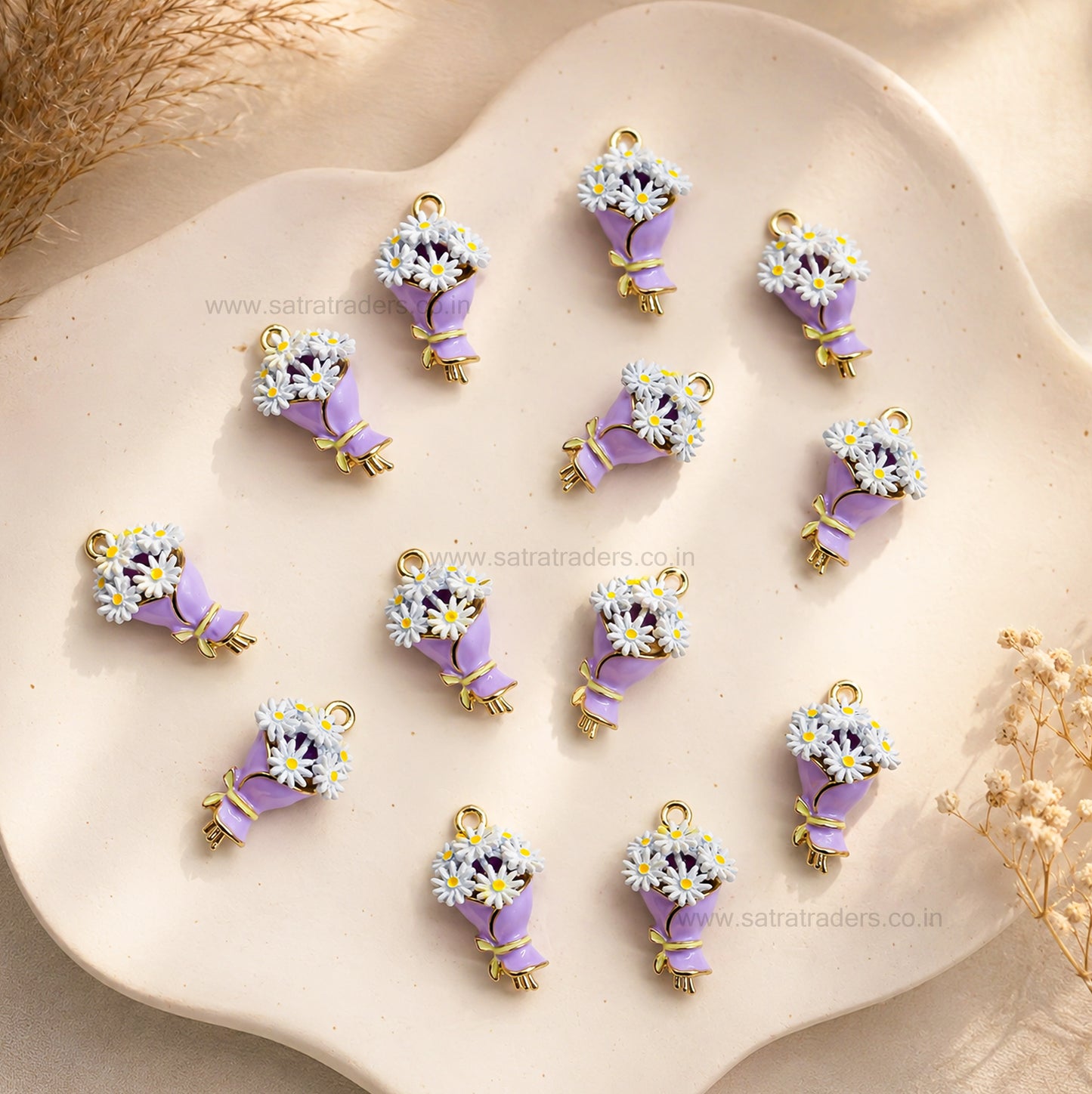 Daisy Flower Bouquet Charm | Qty : 1pcs | CHE183