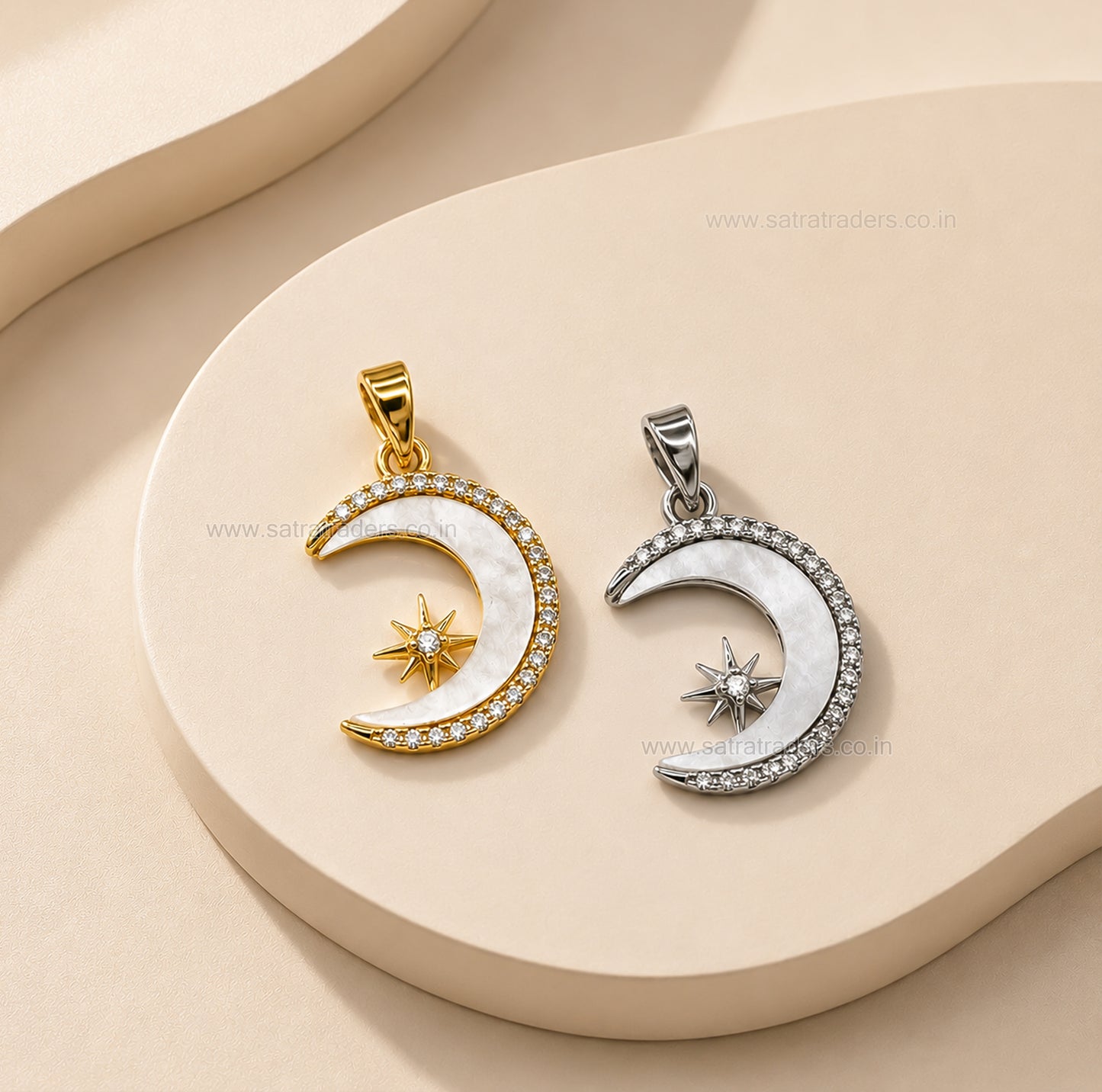 MOP Moon & North Star Anti-Tarnish Charm | Size : 25mm | Qty : 1pc