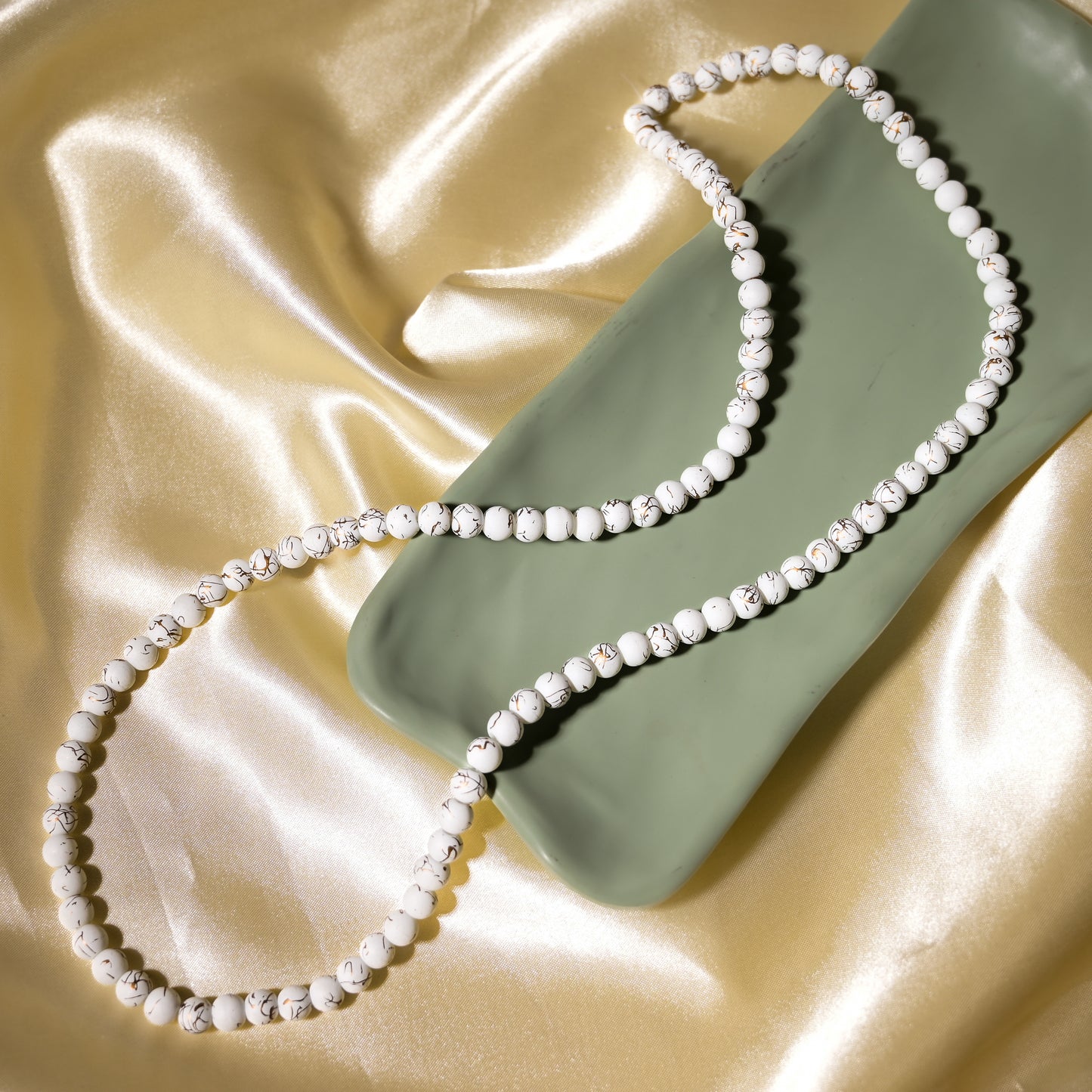 Elegant Glass Beads | Size : 8mm | Qty : 1 line-approx 100pcs | GB31
