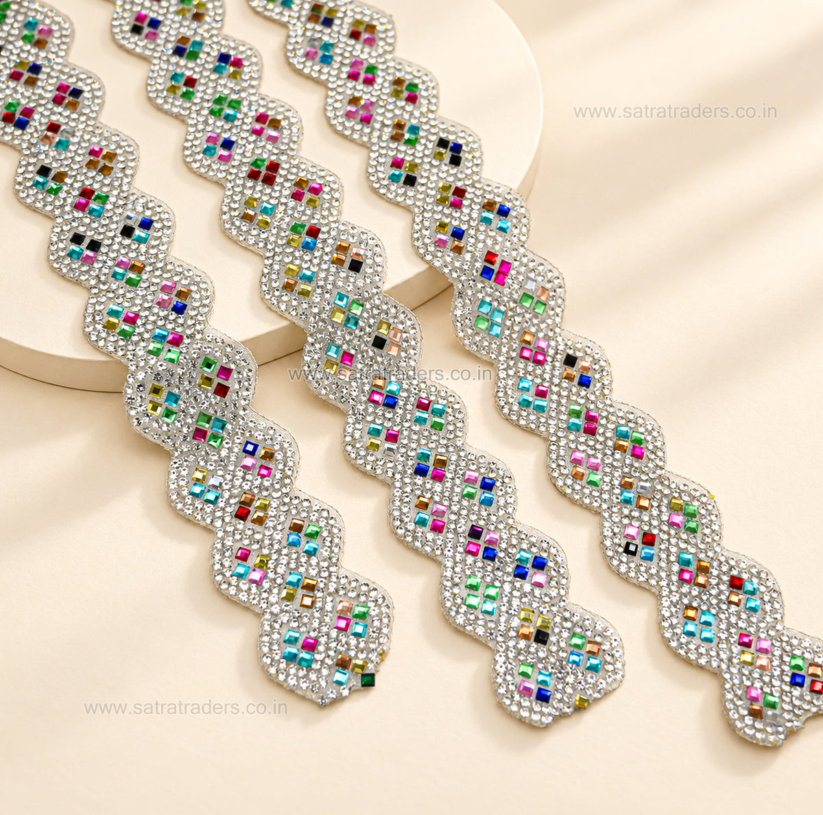 Multicolor Crystal Scalloped Diamond Lace | Qty : 1mtr