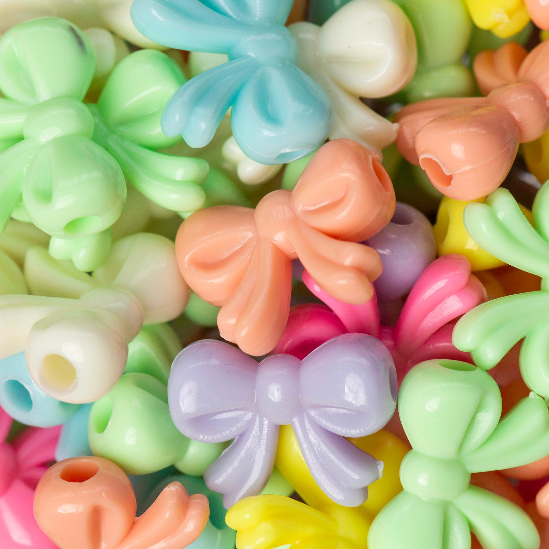  20 Beads Multicolor Bow Jet Beads, Acrylic Ribbon Bow Beads,  Pastel Bow Beads, Mixed Colors Plastic Beads : Home & Kitchen