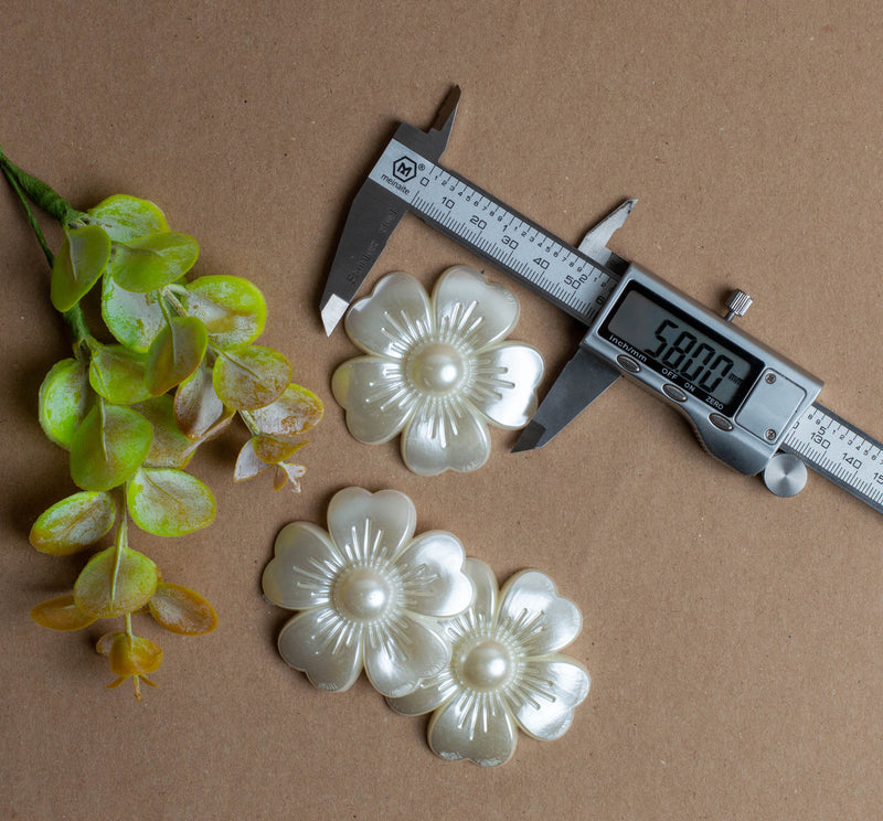 Plastic Pearl Flower | Size : 58mm | 500g | No Hole